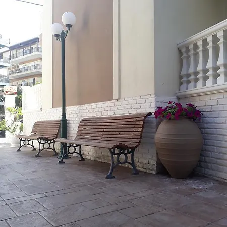 Rg Status Παραλία