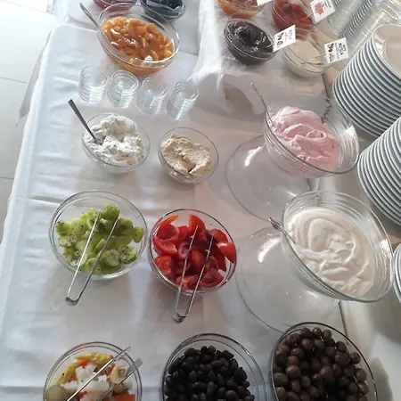 Rg Status 3* Παραλία