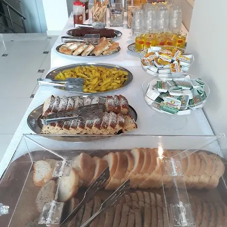 Rg Status Ξενοδοχείο