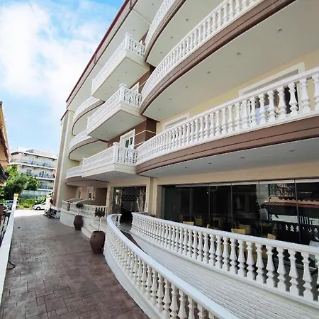 Rg Status Hotel Paralía