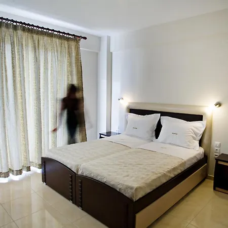 Rg Status Hotel 3*