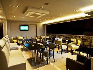 Rg Status Hotel