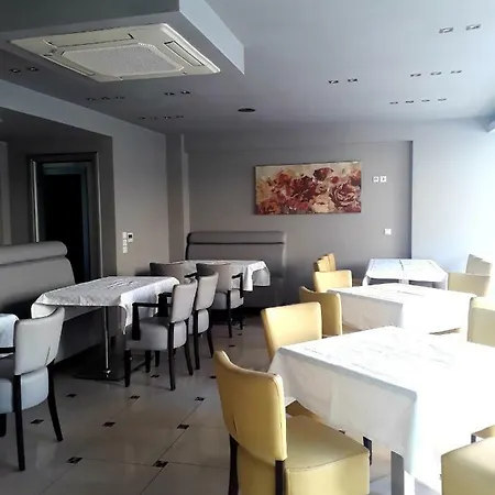 Rg Status 3* Paralia Katerinis