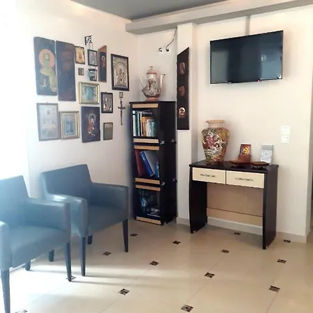 Rg Status 3* Paralía