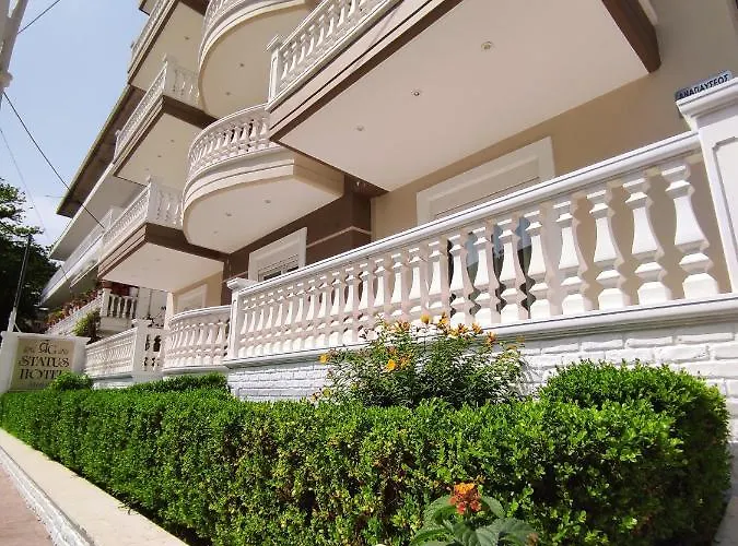 Rg Status Hotel