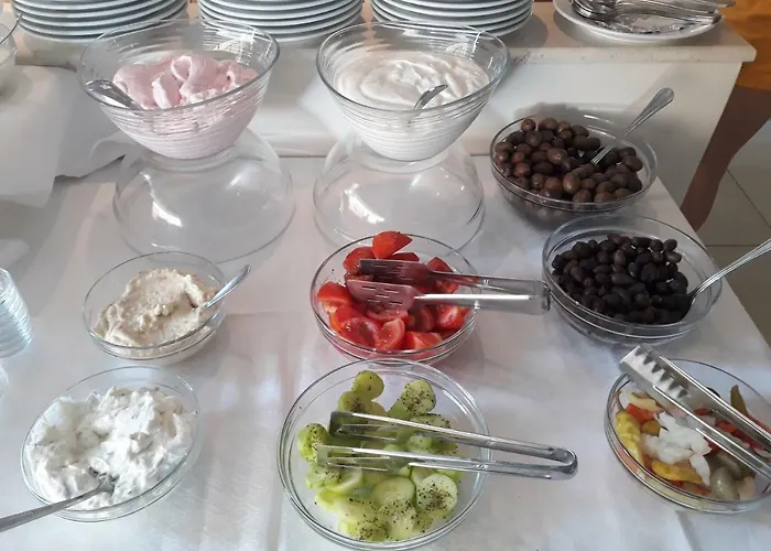 Rg Status 3* Paralía